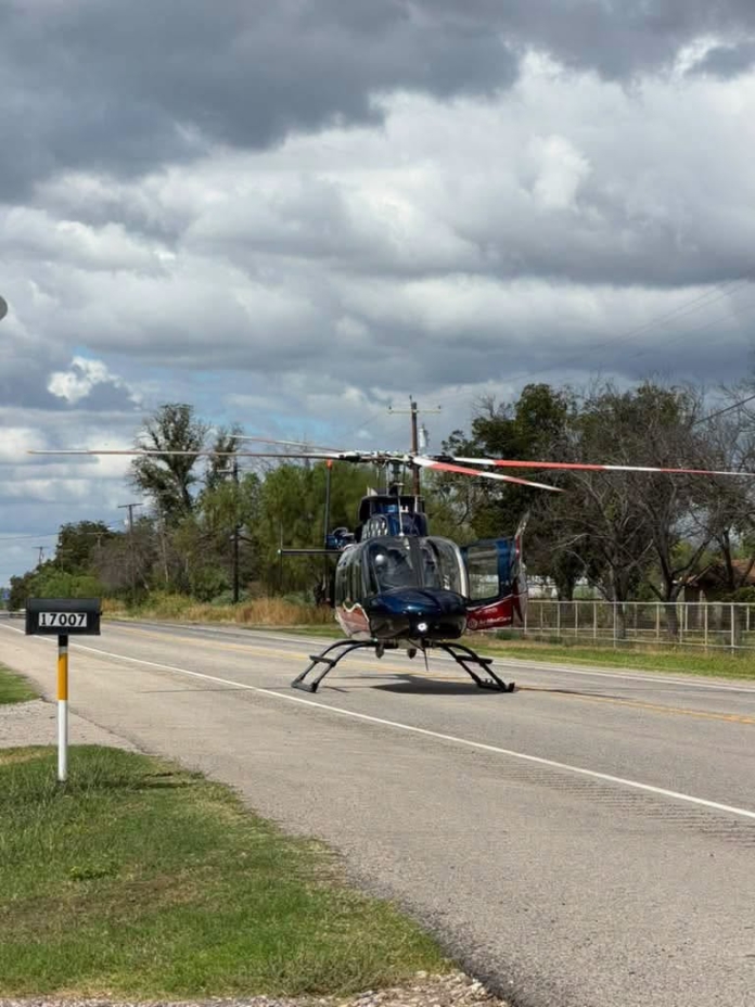 Choque frontal con tráiler paraliza carretera en Quemado, Texas