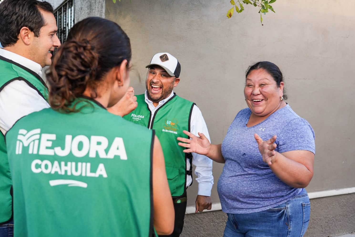 Sonia Villarreal y Memo Ruiz fortalecen cercanía con familias de Piedras Negras