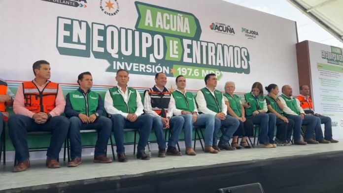 Arranca Manolo Jiménez programa de recarpeteo “En Acuña En Equipo Le Entramos”