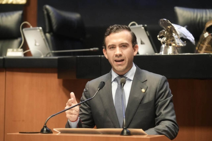 Va Gabriel Elizondo por más inversión y empleo para la Región Carbonífera