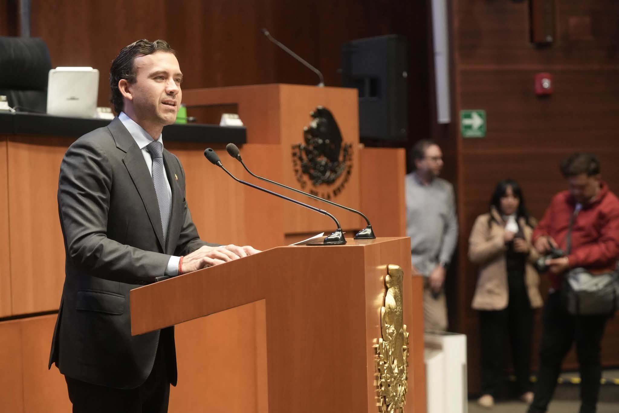 Va Gabriel Elizondo por más inversión y empleo para la Región Carbonífera