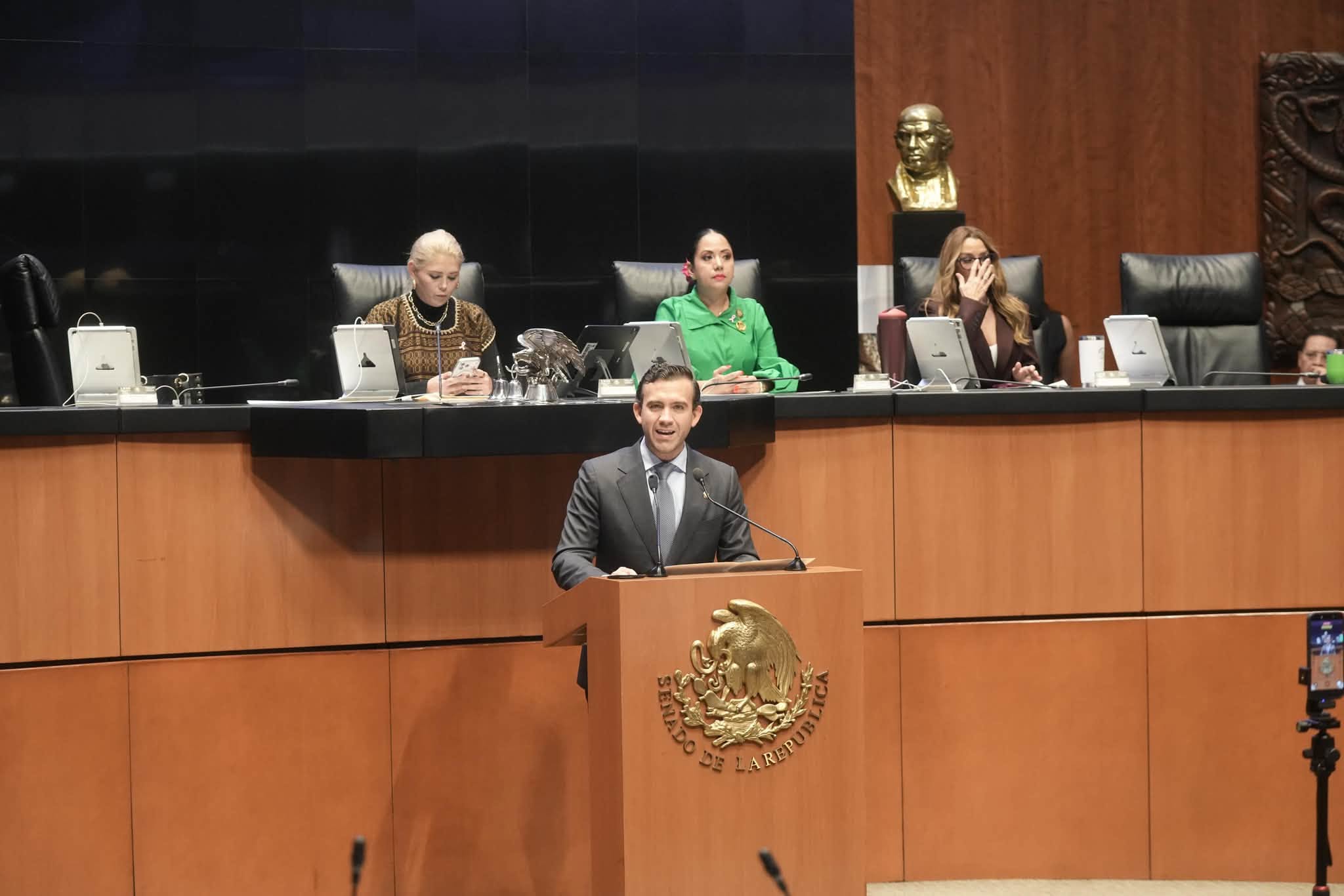 Va Gabriel Elizondo por más inversión y empleo para la Región Carbonífera