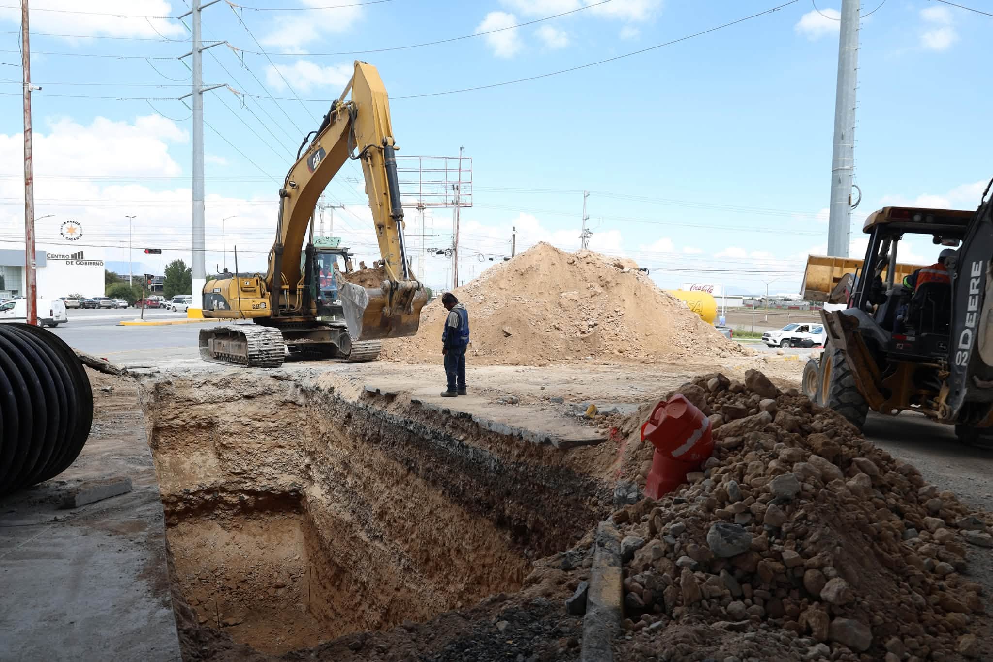 Fortalece Javier Díaz acciones de reforestación en vialidades de Saltillo
