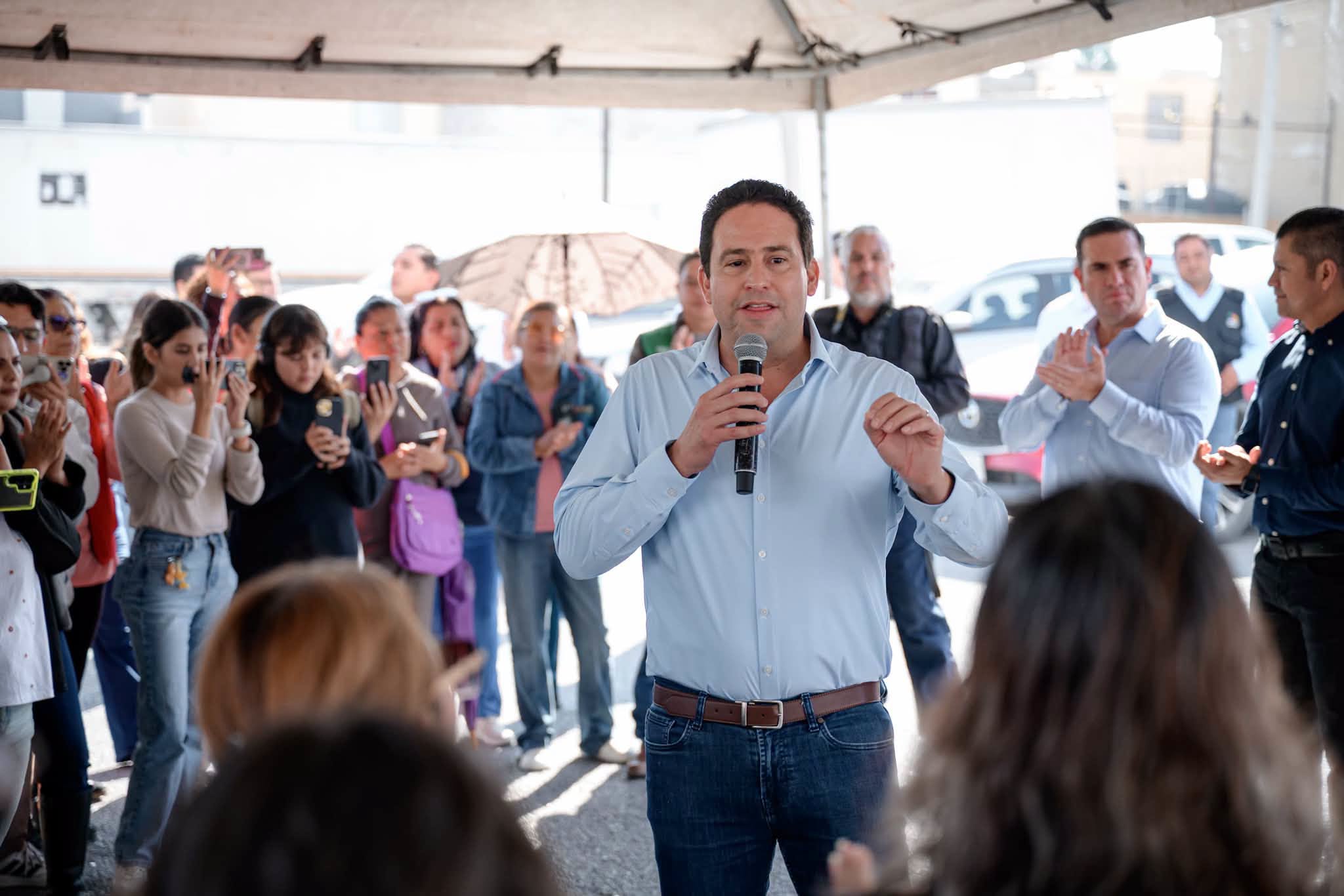 Arranca Javier Díaz obras viales y deportivas en la Saltillo 2000
