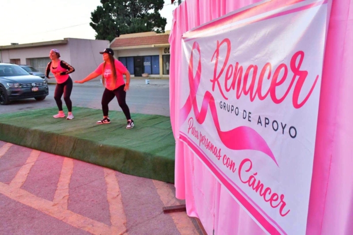 Reúne DIF Nava a mujeres en Zumbatón por Octubre Rosa