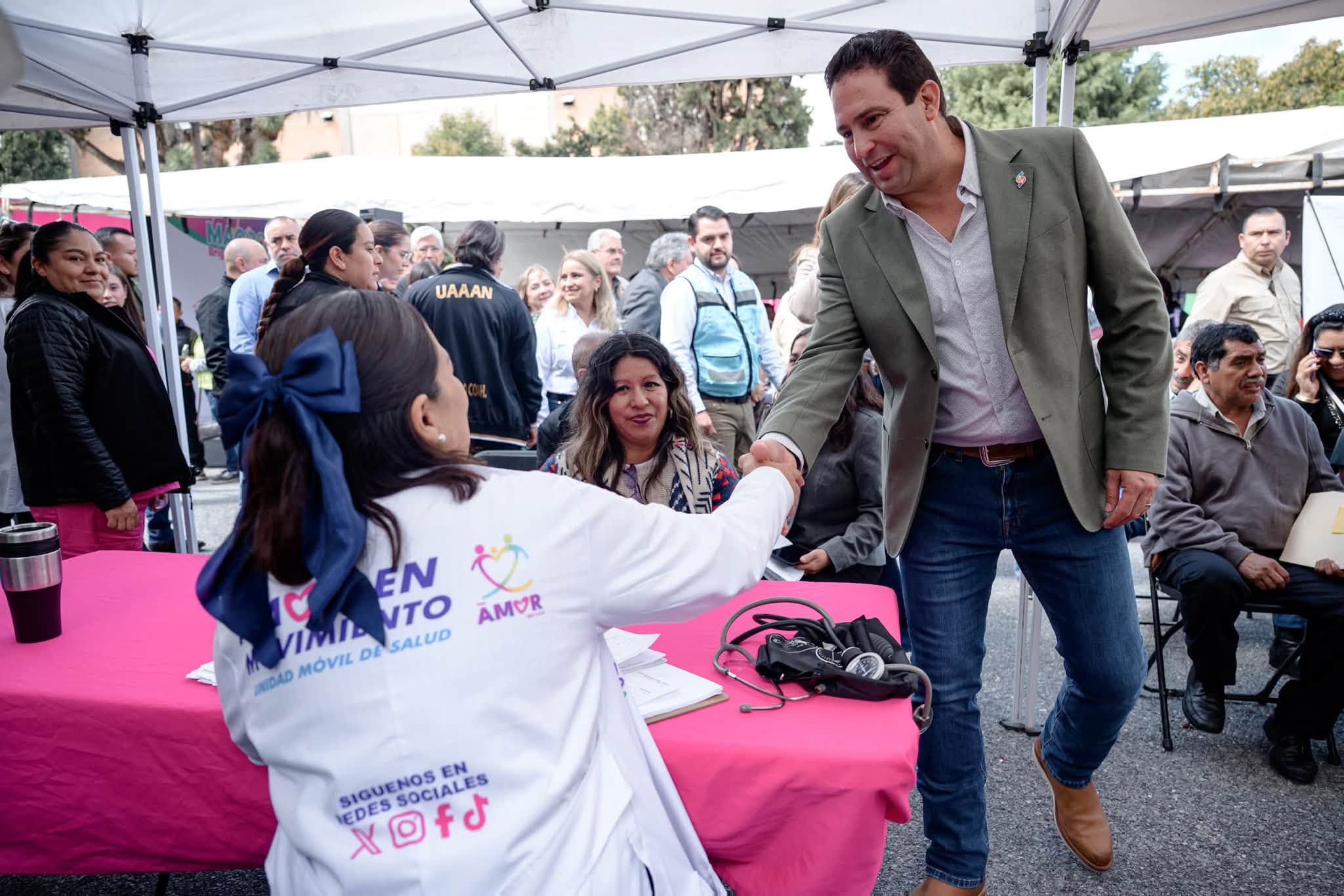 Llevan Javier y Luly Macrobrigada a la UAAAN con servicios gratuitos