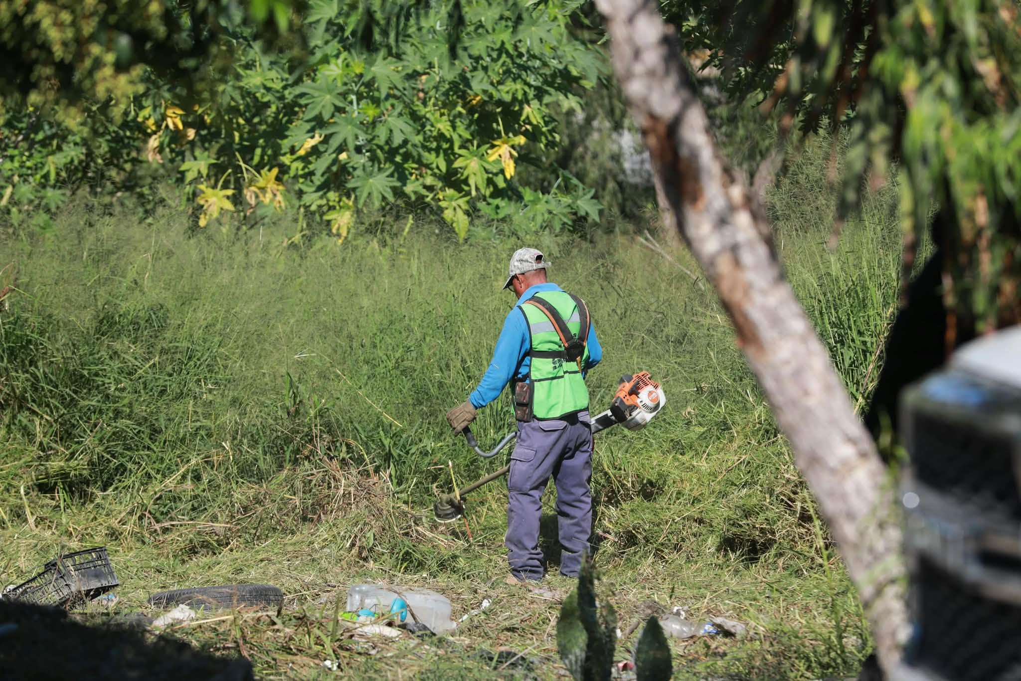 Intensifica Javier Díaz trabajos de limpieza y seguridad en colonias y Centro Histórico