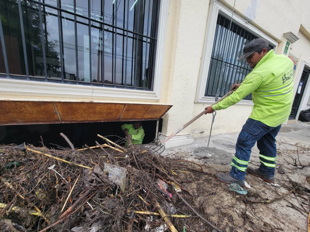 Saltillo intensifica desazolve y limpieza de arroyos para proteger a las familias
